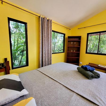 Villa Martina Palmgarden Samara Exterior photo