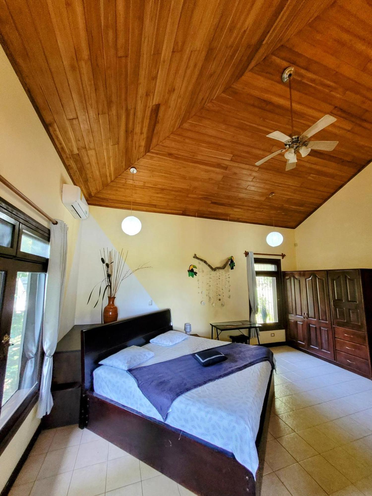 Villa Martina Palmgarden Samara Room photo