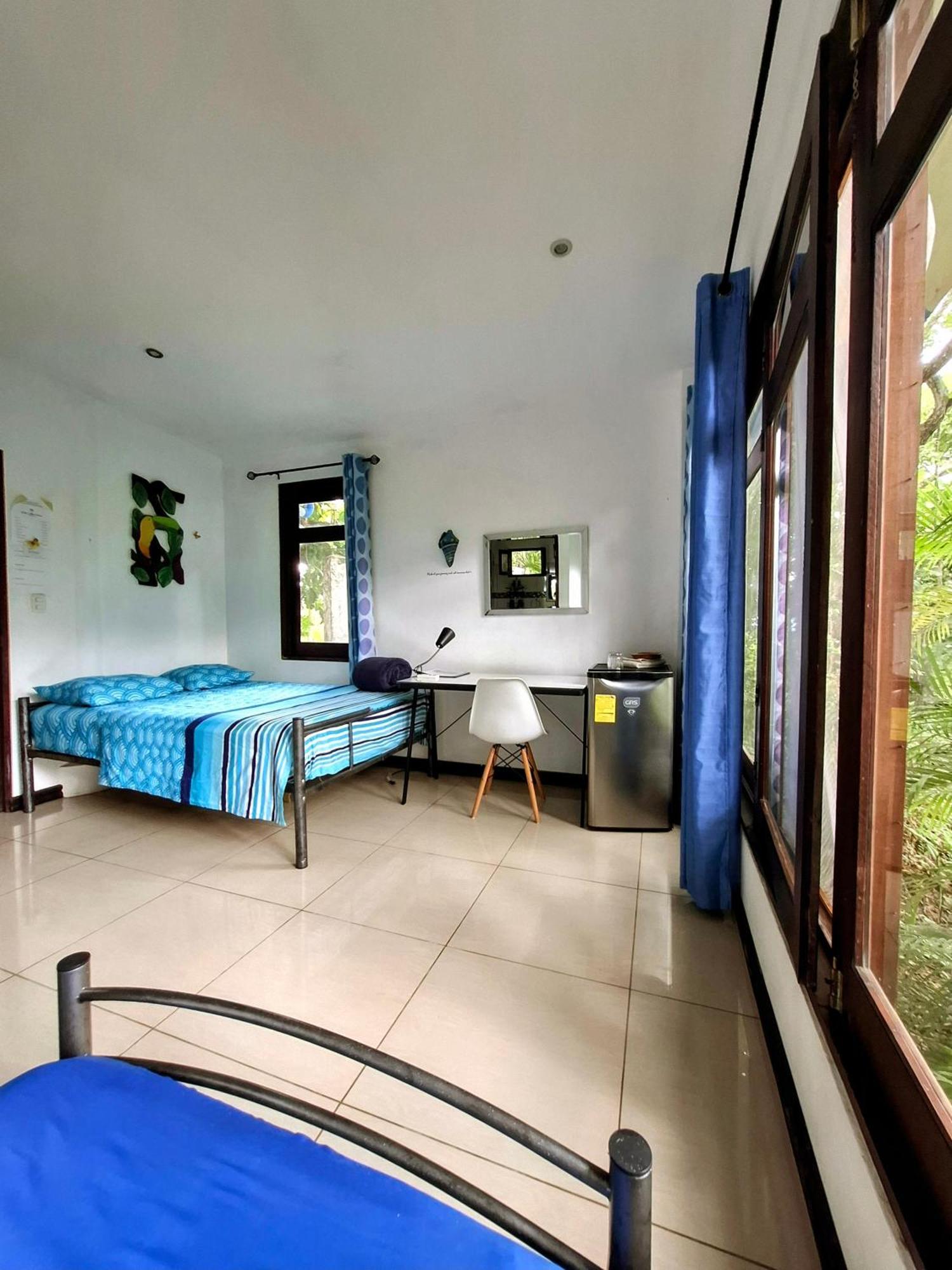 Villa Martina Palmgarden Samara Exterior photo